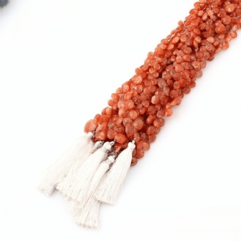 Natural Sunstone Beats, Faceted Beads, 6-8.5 mm Approx.
